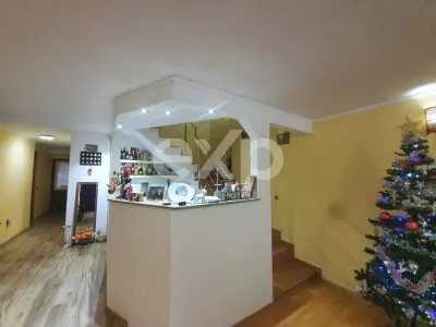 Casă la Padure cu 6 camere de vânzare – Curtea de Argeș, zona Bușaga - foto 5