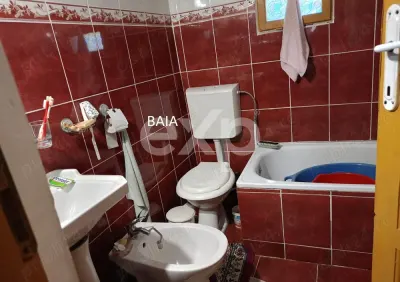 casă parter+etaj - foto 4
