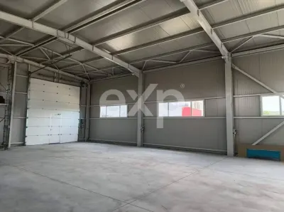 HALA MODERNA 400 MP + SHOWROOM/BIROURI | TEREN 2.500 MP | ACCES TIR | LANGA DN71 - foto 5