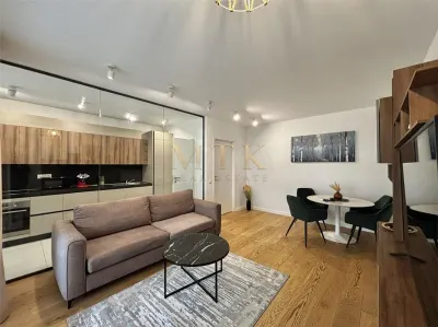 Apartament lux 2 Camere | Curte privata 20 mp | Nusco City - foto 1
