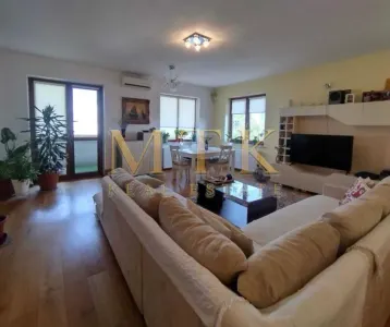 Apartament cu 4 camere lux | Aviatiei | Mobilat&utilat - Bucuresti