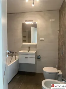 Apartament de lux cu 4 camere | zona Capitale - foto 17