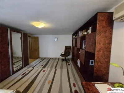 Vila versatila 7 camere + Garaj, Pivnita si Centrala Proprie, zona 1 Mai - Ion Mihalache | Ideala locuinta sau clinica - foto 22
