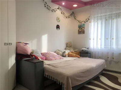 Apartament 100 mp | 4 Camere | 2 Bai | etaj 1 | ZONA CU NATURA - foto 8