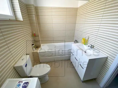 15 August! Apartament 3 camere, Dambul Rotund, strada Lombului+Garaj - foto 7