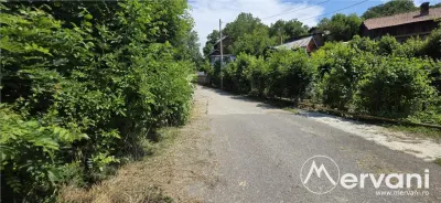 Teren intravilan 3159 mp de vanzare in Comarnic - foto 4