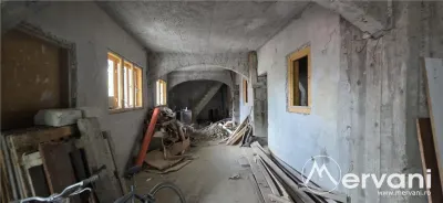 Casa batraneasca cu teren de vanzare in Busteni - foto 8