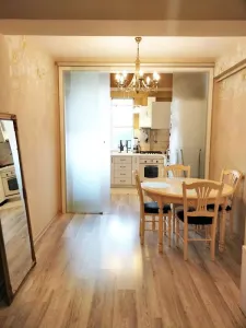 Apartament 2 camere - semidecomandat - 10 minute de Kaufland Tătărași - 400€ - Iasi