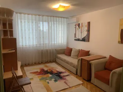 Apartament 2 camere decomandat - Bulevardul Socola - 430€ - Iasi