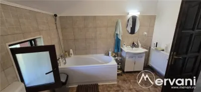 Vila 6 camere de vanzare in Banesti - foto 15