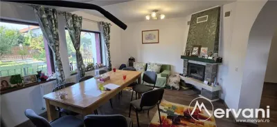 Vila 6 camere de vanzare in Banesti - foto 5