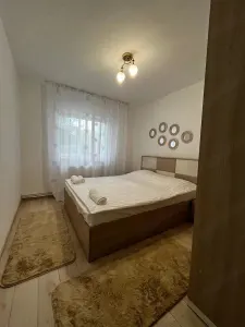 Apartament 3 camere, decomandat, 80mp - Selgros Cug - 590€ - foto 2