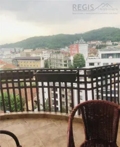3 Camere Cu Parcare Si Panorama | Central Aula Universității - Brasov