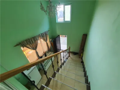 Casa singur in curte cu  700mp teren in orasul Avrig, 25km distanta de Sibiu - foto 13