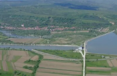 Oportunitate strategică pentru dezvoltarea unui proiect integrat cu potențial regional și randament ridicat - foto 20