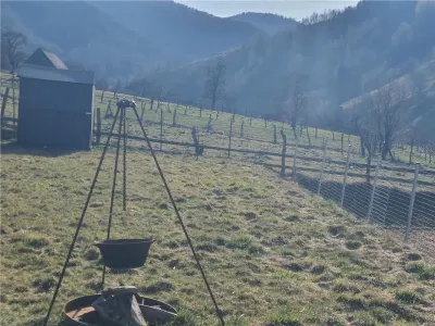 Vindem urgent 1035mp teren intravilan in Rau Sadului ,  SIBIU - foto 17