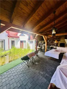 Vilă exclusivista in Cisnădie - oază de liniște și aer curat - foto 12
