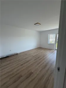 Apartament la cheie 2 camere et.III,zona Doamna Stanca -Dedeman - foto 2