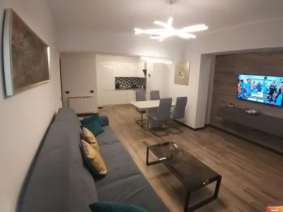 Gara- Traian Tower, apartament lux, 3 camere, vedere mare - foto 7