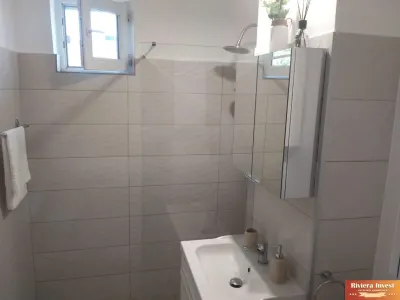 Ultracentral, apartament 2 camere cu terasa, mobilat si utilat modern. termen lung - foto 11