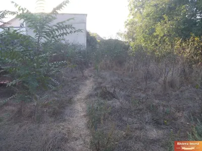 Navodari, strada Plopilor, teren 2352 mp cu casa renovabila/ demolabila - foto 9