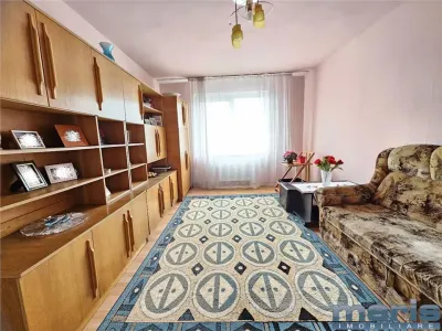 Apartament 3 camere 2 bai cartierul Tudor - foto 2