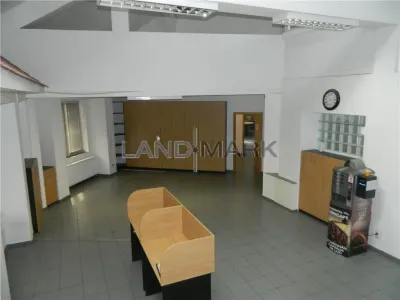 EXCLUSIV,Show room cu depozit si parcare, Lugojului Timisoara - foto 10