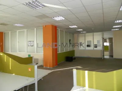 Spatii  birouri open space , 800 -1000  mp,  zona Complex - foto 5