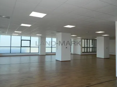 Spatiu birouri, cladire noua parter,  zona MALL - foto 2
