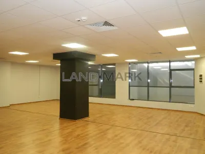 Birouri,  cladire noua parter, 316 mp, aproape de IULIUS MALL - Timisoara