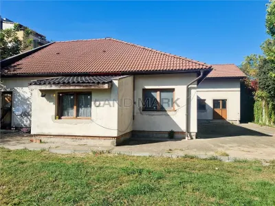 COMISION 0% CASA CU GARAJ SI TEREN GENEROS TIMISOARA-ELISABETIN - Timisoara