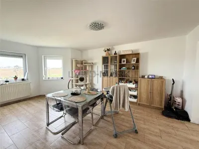 CASA individuala cu garaj, 5 camere, 3 bai Dumbravita zona lac Macilor - foto 3