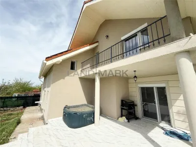 CASA individuala cu garaj, 5 camere, 3 bai Dumbravita zona lac Macilor - foto 23