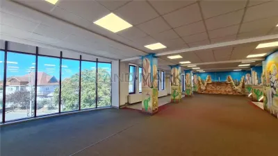 Cladire comerciala 600 mp utili , zona Sagului - foto 4