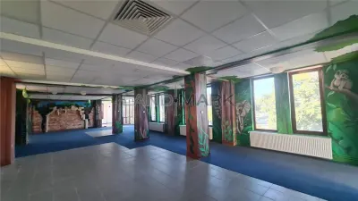 Cladire comerciala 600 mp utili , zona Sagului - foto 8