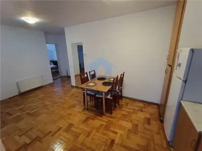 Apartament 3 camere, UMF - foto 11