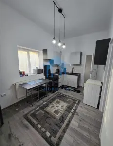 Apartament 2 camere, Piata 1 Mai - foto 3
