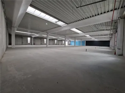 Hala din beton, 3600 mp, ISU, 12 porti TIR, unica in jud. IF - Chitila
