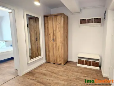 Apartament cu 2C spatios, in Copou, blocul Azimut - foto 4