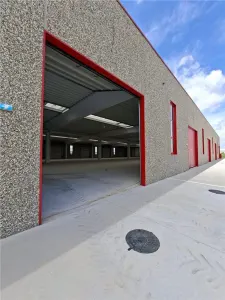 Chitila-hala din beton-3000 mp,2026, ISU,10 porti - trafo propriu - foto 13