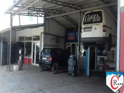 Service auto funcțional, dotat şi utilat complet - Voluntari