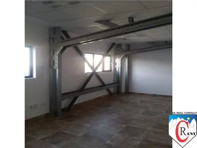 Hală dedicată pentru depozitare produse farmaceutice - foto 19