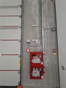 Hala din beton,4200 mp, 14 porti+3000 mp curte, risc 0 la incendiu - foto 8
