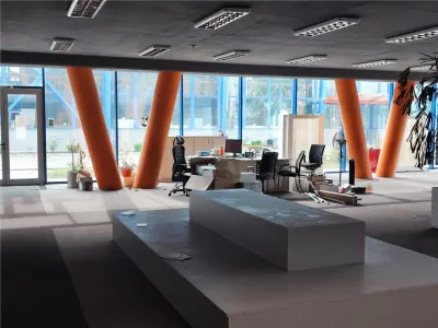 Hala +Showroom+birouri in Tunari - foto 3