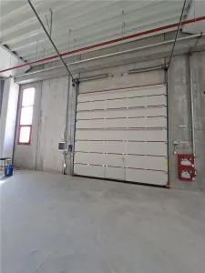 Chitila - Hala din beton, 2400 mp-8 porti-ISU-suporta pod rulant - foto 8