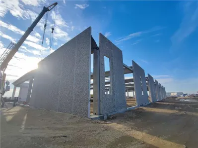 Nou !!! Hala 1800 mp, din structura beton armat/pereti din prefabricate, in Magurele, la sosea asfaltata,  aproape centura ; cu personalizare fluxuri/instalatii, la cerere, pe baza de comanda ferma; f - foto 4