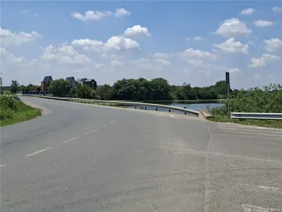 Teren Tunari-Zona Cosmopolis-pentru dezvoltare rezidentiala - foto 2