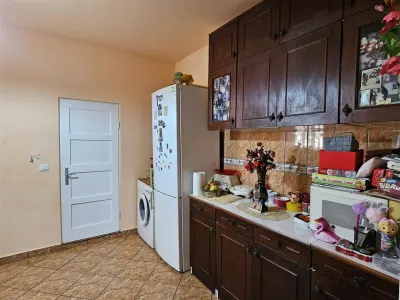 Casa spatioasa cu 3 apartamente de vanzare in Sibiu - foto 14