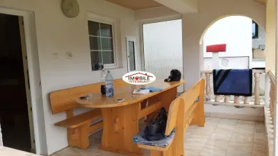 Casa spatioasa de vanzare in Cisnadie - foto 5