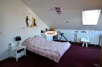 Doua case cu teren 800 mp, zona Trei Stejari - foto 16
